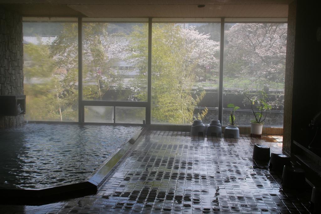 Ureshino Onsen Shoen Ξενοδοχείο Εξωτερικό φωτογραφία